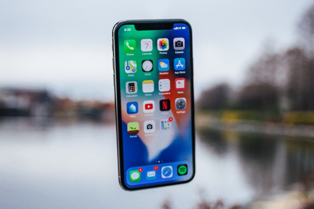 여행하는 동안 가제트와 기술을 보호하는 방법