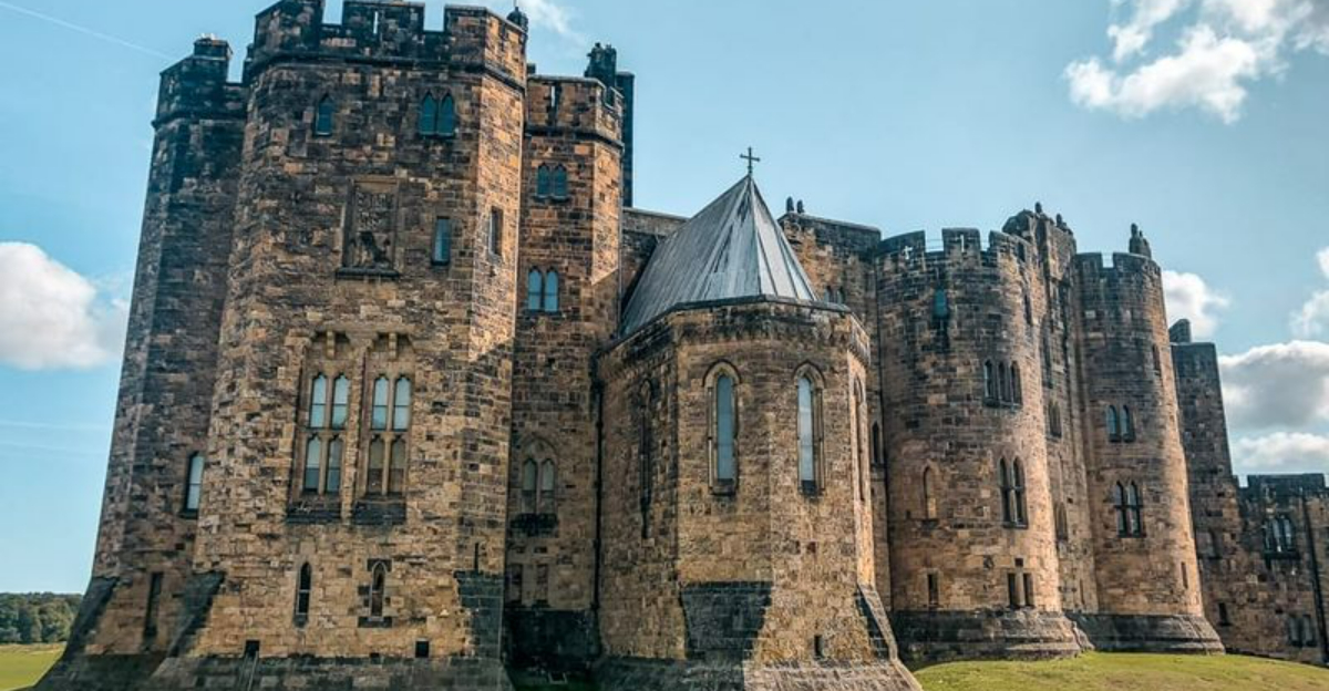 현실보다 영화에서 더 나은 13 개의 전설적인 목적지