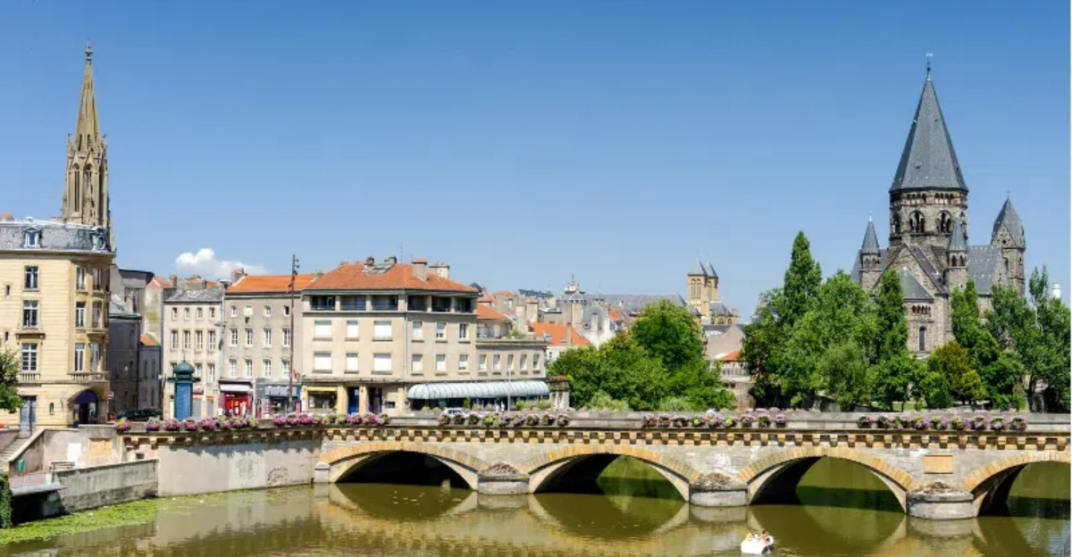 나는이 5 개의 프랑스 도시에 다시 발을 들여 놓지 않을 것입니다.