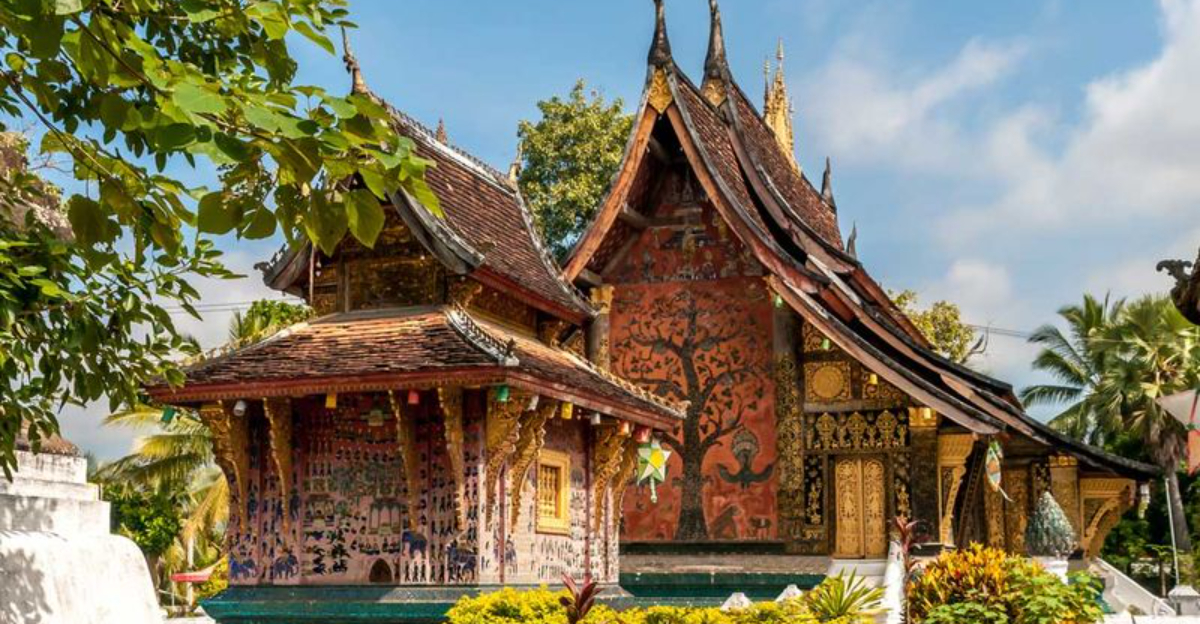 이 7 개의 관광 도시를 건너 뛰고이 10 개의 문화가 풍부한 대안을 방문하십시오.