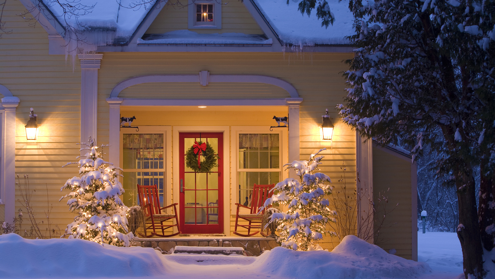 얼어붙을 것으로 예상된다면, 이제 이 사랑스러운 DIY 현관 장식 아이디어를 시험해 볼 시간이 될 것입니다.